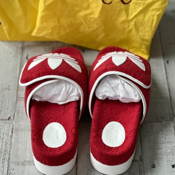 GUCCI NEW ADIDAS MEN’S RED WHITE SLIDES SANDALS SIZE 14 MADE IN ITALY - Picture 3 of 9